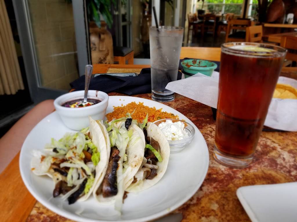 Cinco Mexican Cantina | restaurant | 5755 N, Cumming, GA 30040, USA | 6783416962 OR +1 678-341-6962