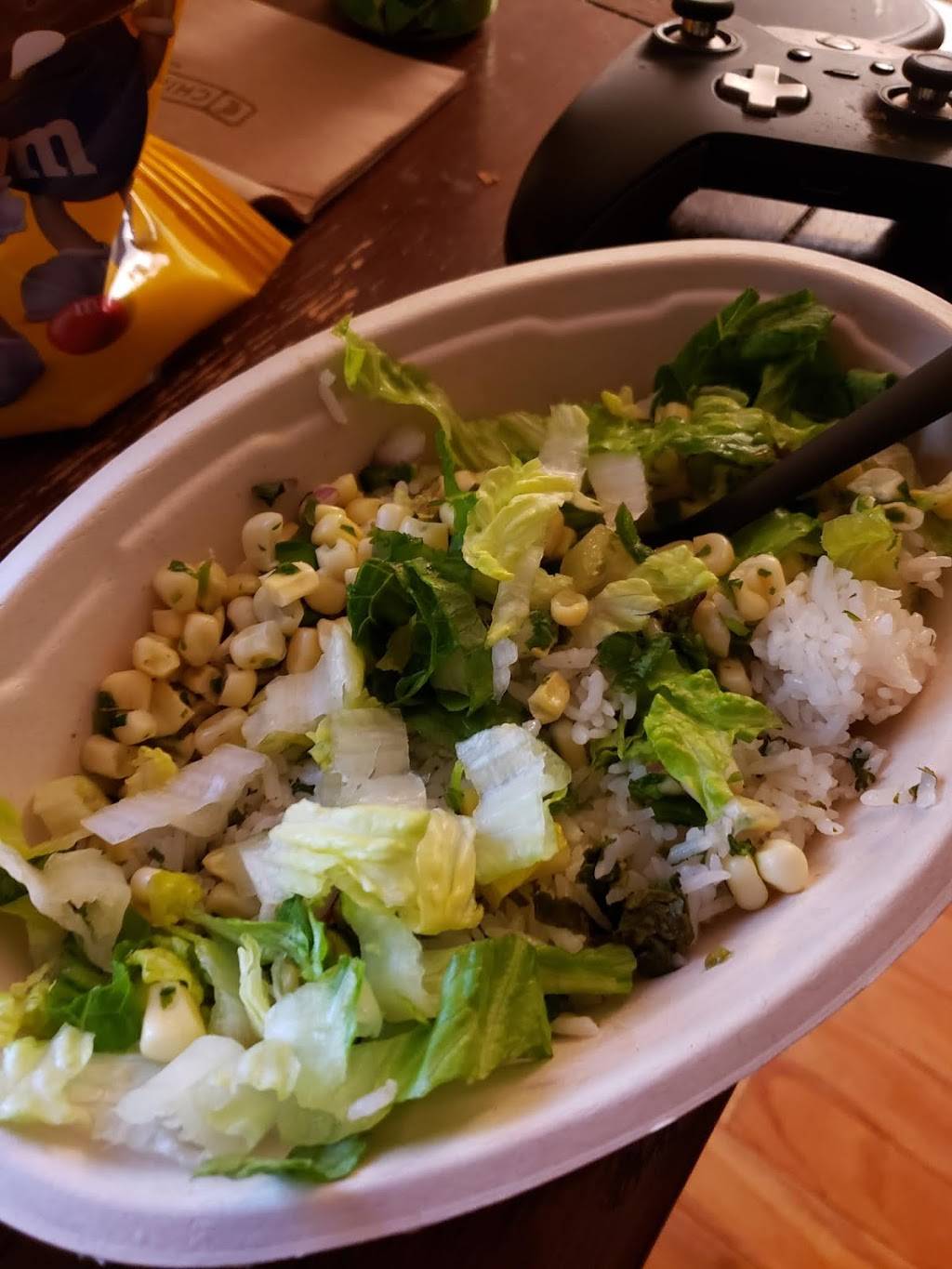 Chipotle Mexican Grill | restaurant | 1122 W Main St, Salem, VA 24153, USA | 5403808230 OR +1 540-380-8230