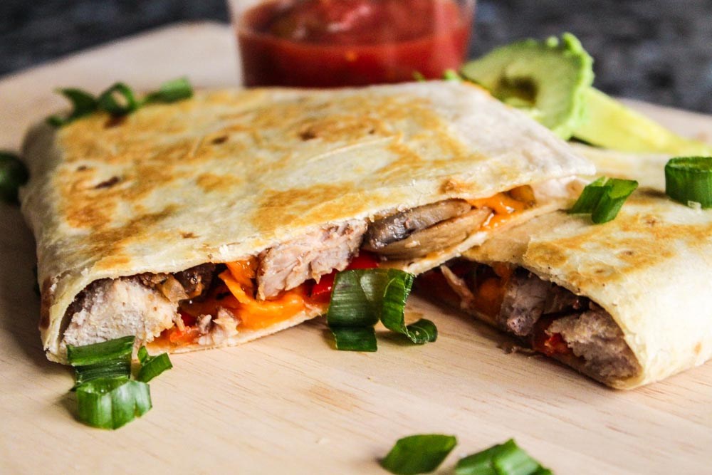 La Bikina Mexican Grill | restaurant | 6106 Lake Isabella Blvd, Lake Isabella, CA 93240, USA | 7603791607 OR +1 760-379-1607