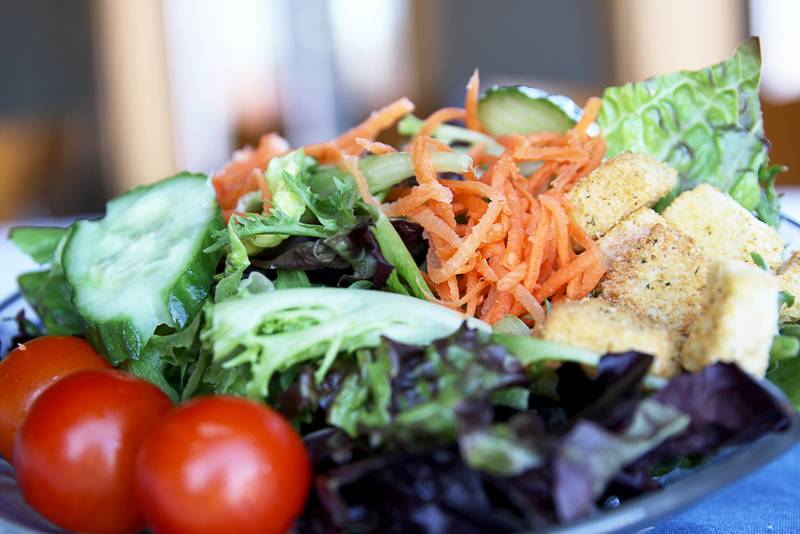 Rusty Saw North Smokehouse | restaurant | 3459 US-31, Brutus, MI 49716, USA | 2315296574 OR +1 231-529-6574