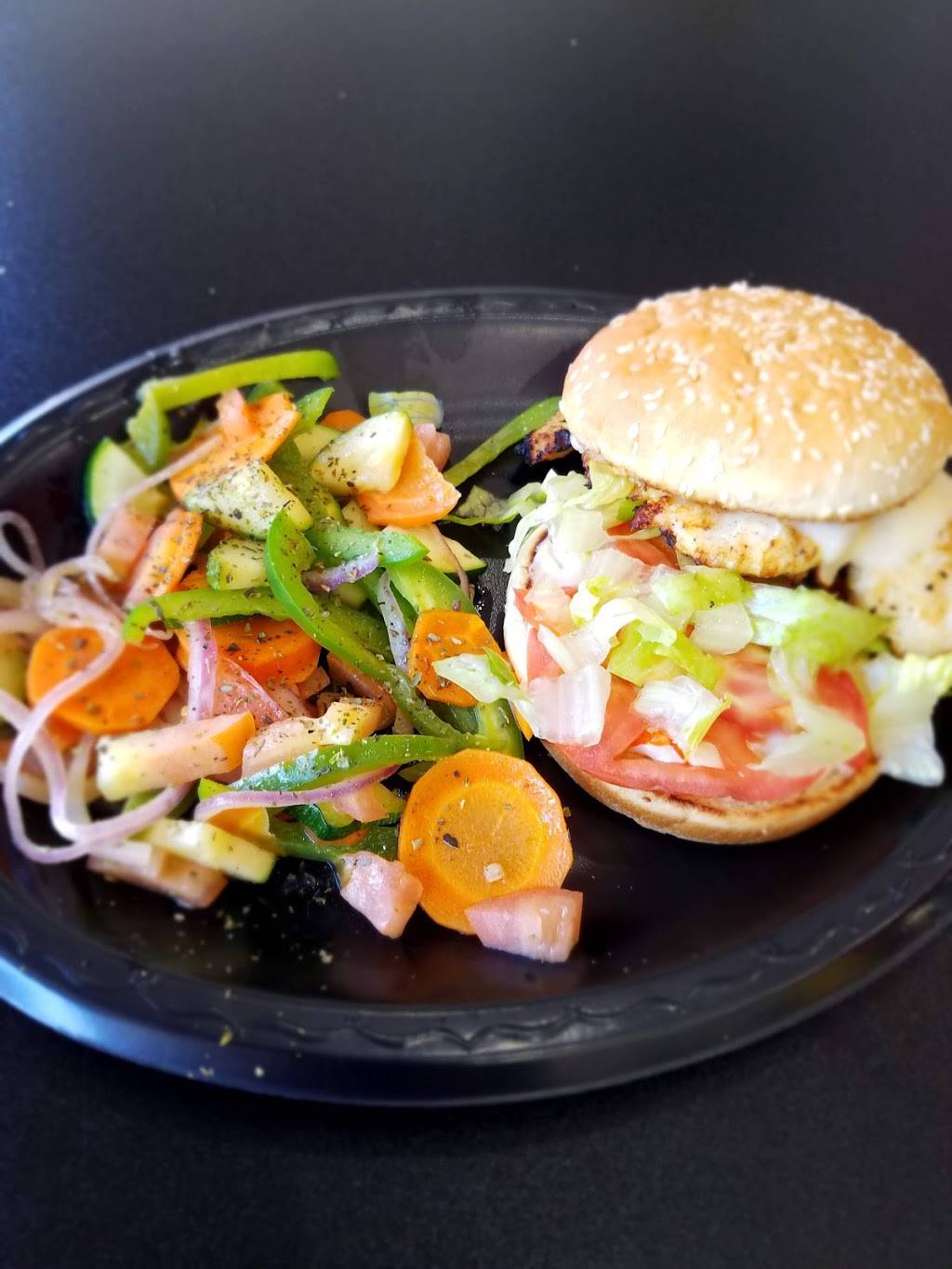 Gyradiko | restaurant | 142 S Western Ave, Carpentersville, IL 60110, USA | 2246999398 OR +1 224-699-9398