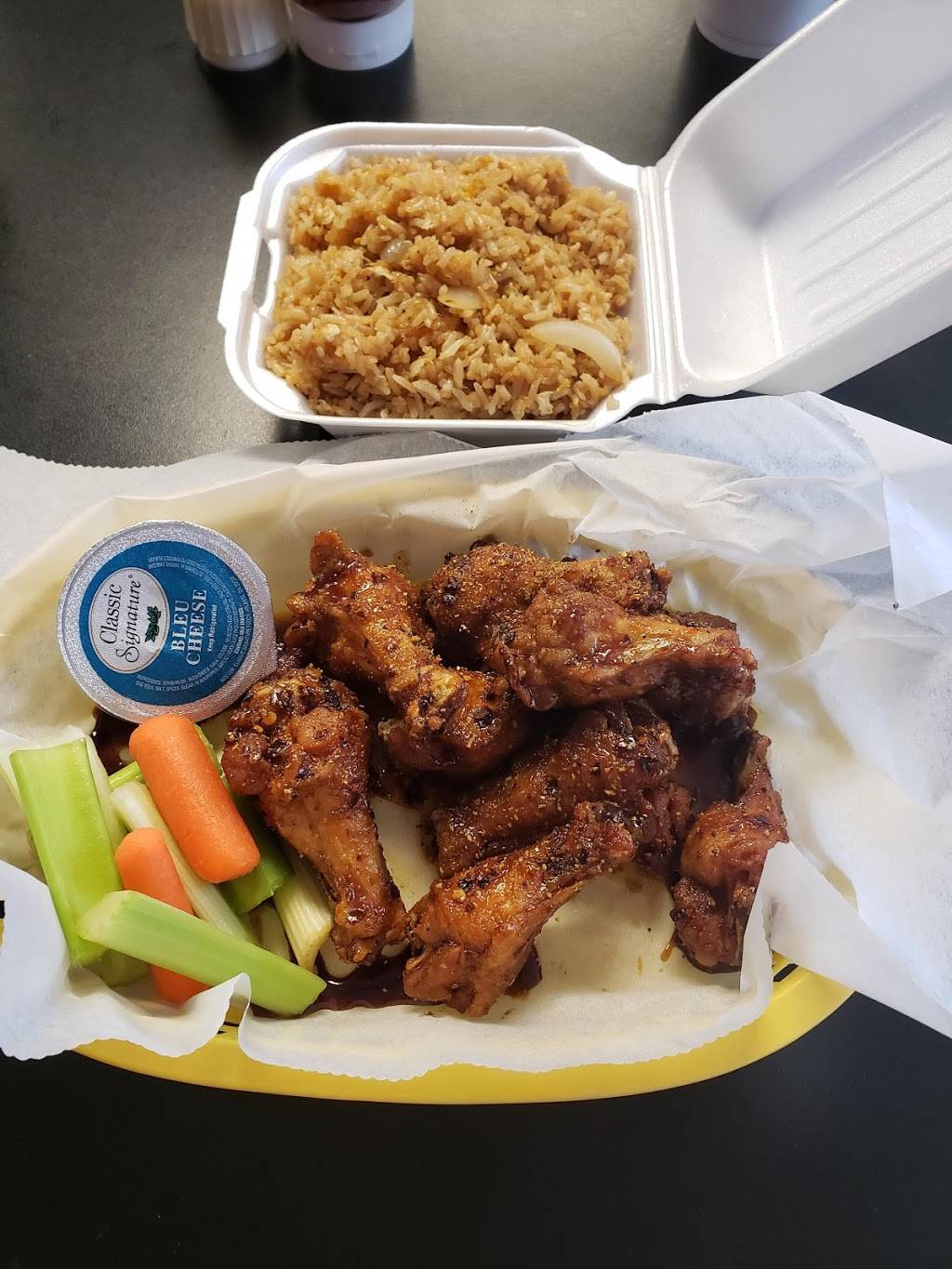 4 Season Wings | restaurant | 1580 Holcomb Bridge Rd, Roswell, GA 30076, USA | 6785345018 OR +1 678-534-5018