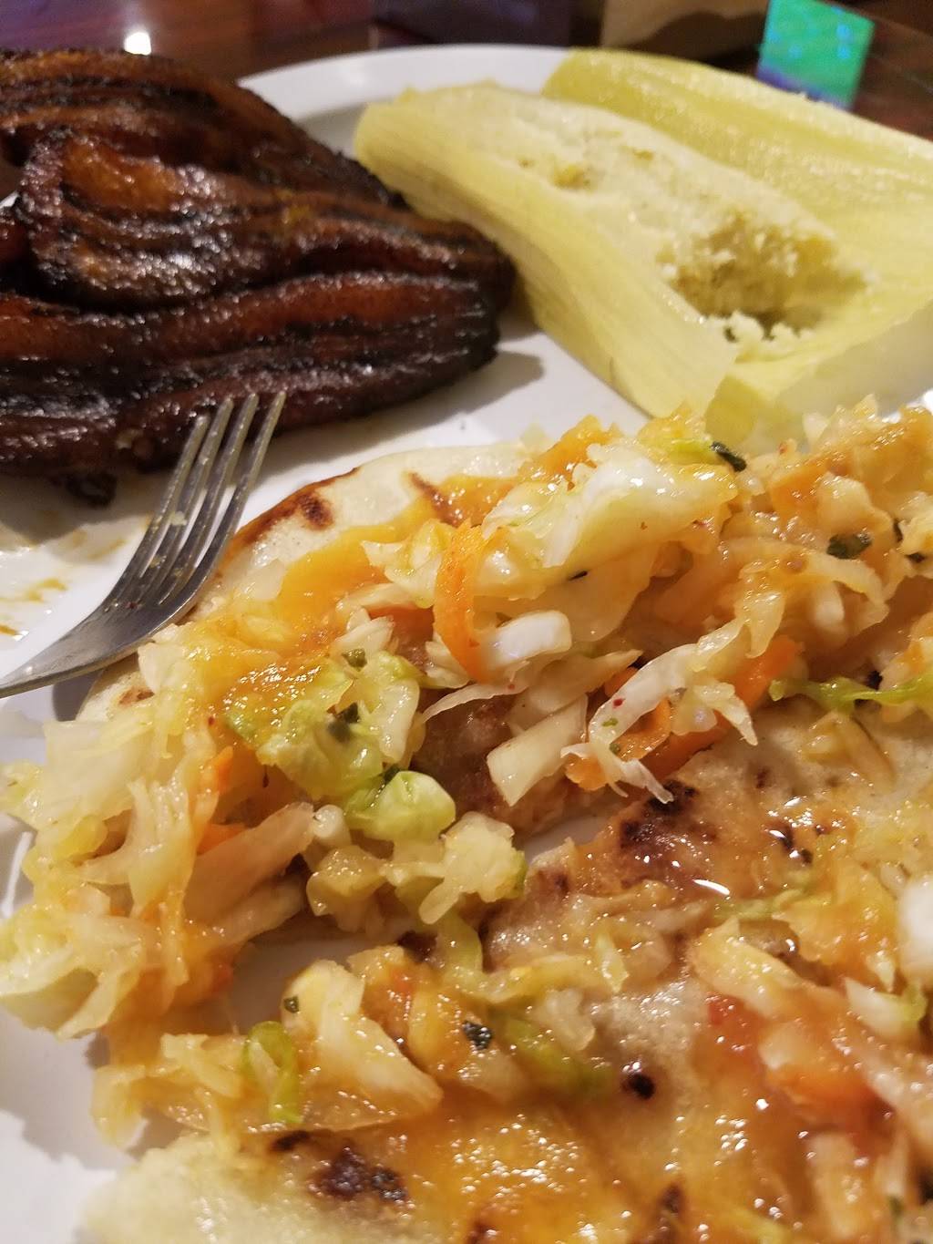 Los Planes De Renderos | restaurant | 11819 Valley Blvd, El Monte, CA 91732, USA | 6264530475 OR +1 626-453-0475