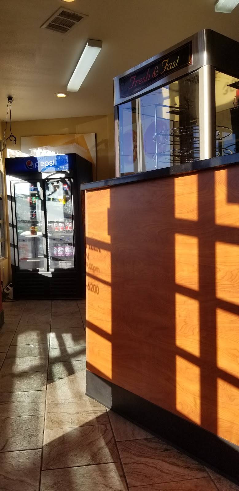 Vinnys Pizza | restaurant | 3038 Auburn Blvd, Sacramento, CA 95821, USA | 9162266200 OR +1 916-226-6200