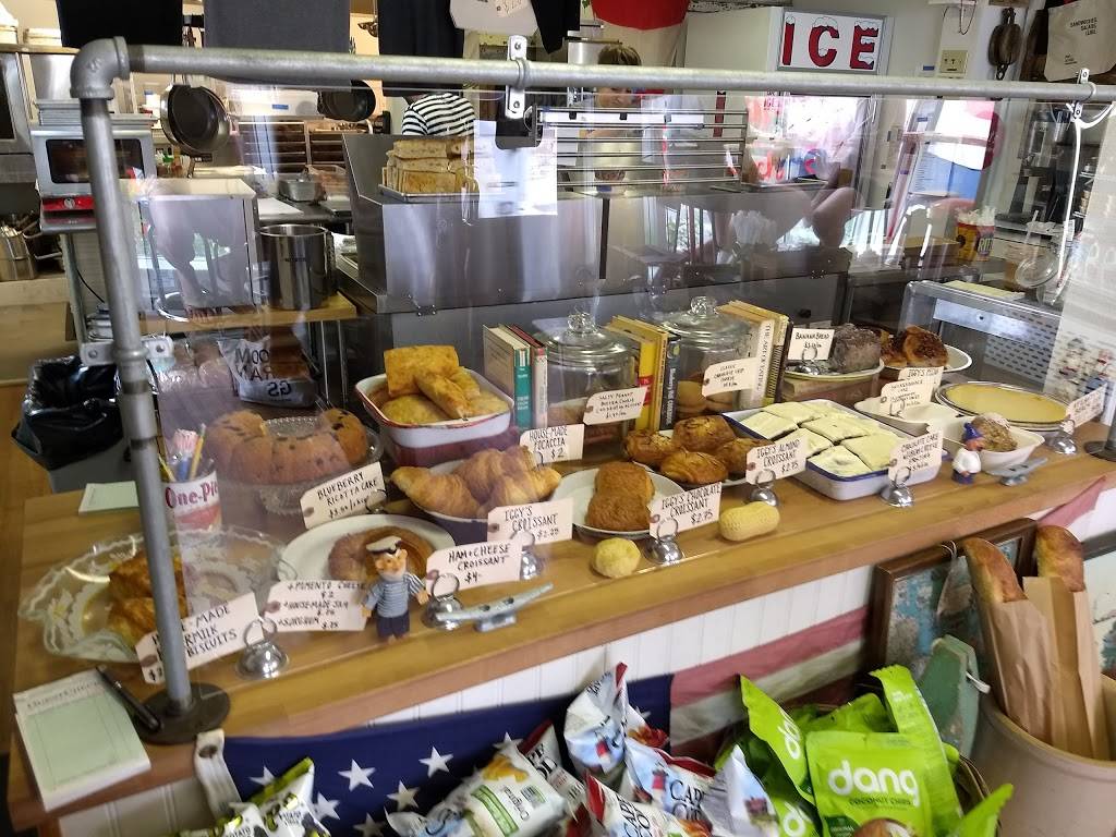 Pop+Dutch | restaurant | 147 Commercial St, Provincetown, MA 02657, USA | 7745386472 OR +1 774-538-6472