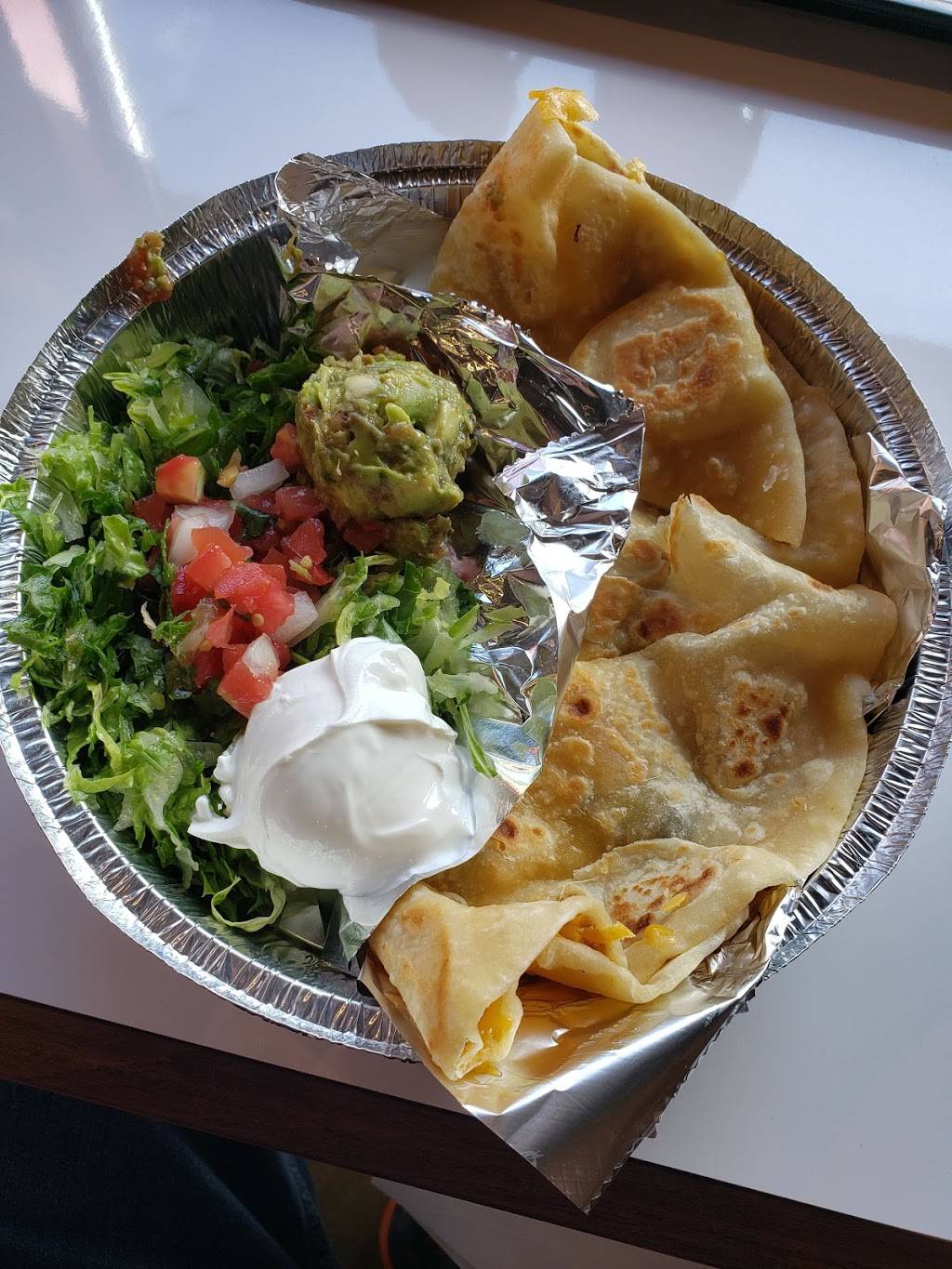 Cafe Rio Mexican Grill | restaurant | 586 Ritchie Hwy, Severna Park, MD 21146, USA | 4439061810 OR +1 443-906-1810