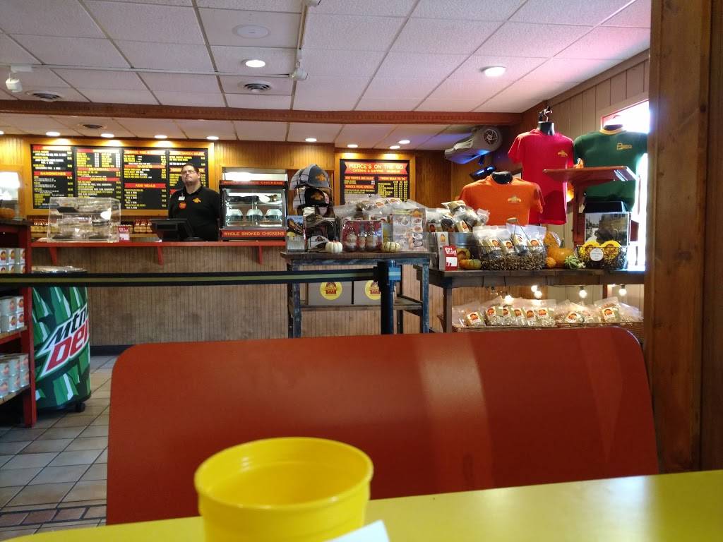 Pierces Pitt Bar-B-Que | restaurant | 447 E Rochambeau Dr, Williamsburg, VA 23188, USA | 7575652955 OR +1 757-565-2955