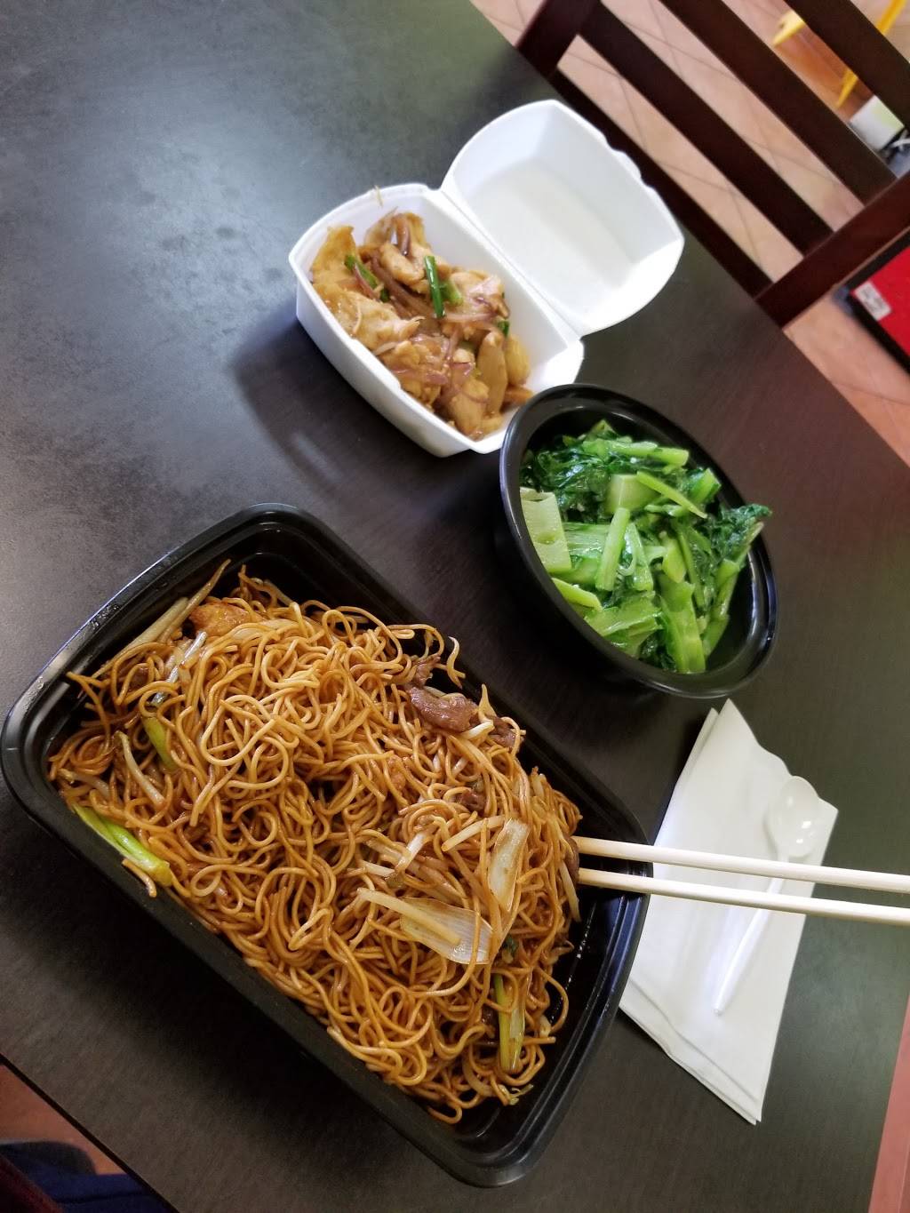 Wo Thai 和泰 | restaurant | 1395 Abbeywood Dr, Oakville, ON L6M 3B2, Canada | 9058477766 OR +1 905-847-7766