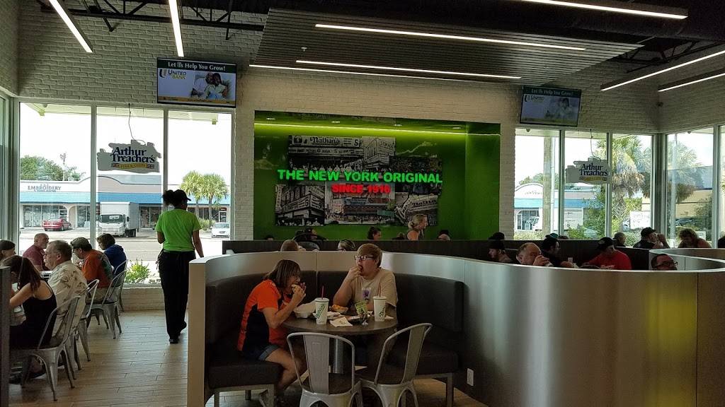 Nathans Famous Cape Coral | restaurant | 1897 Del Prado Blvd S, Cape Coral, FL 33990, USA | 2399451115 OR +1 239-945-1115