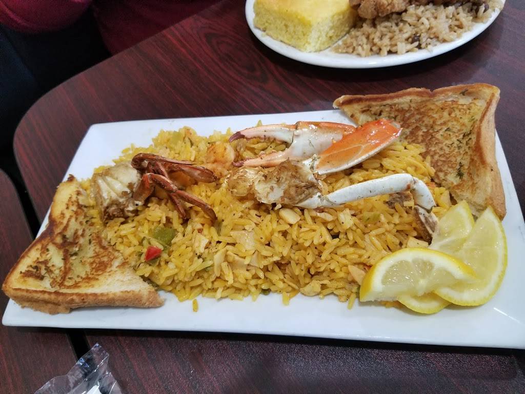 Fabulous Soul Food | restaurant | 4924 Pembroke Rd #8110, Hollywood, FL 33021, USA | 9544047389 OR +1 954-404-7389