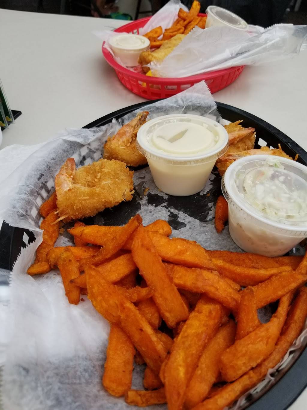 Stans Idle Hour Restaurant | restaurant | 221 Goodland Dr, Goodland, FL 34140, USA | 2393943041 OR +1 239-394-3041