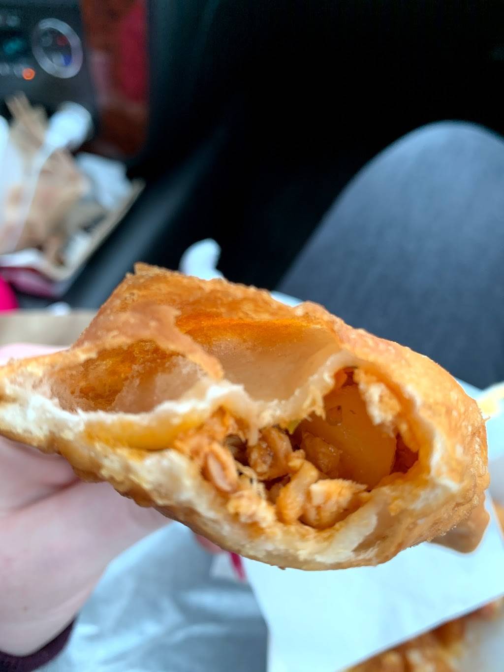 Porkys Point Restaurant | meal takeaway | 3824 N 5th St, Philadelphia, PA 19140, USA | 2152216243 OR +1 215-221-6243