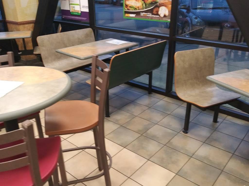 Subway | meal takeaway | 14090 Fryelands Blvd SE Suite 101, Monroe, WA 98272, USA | 3608639492 OR +1 360-863-9492