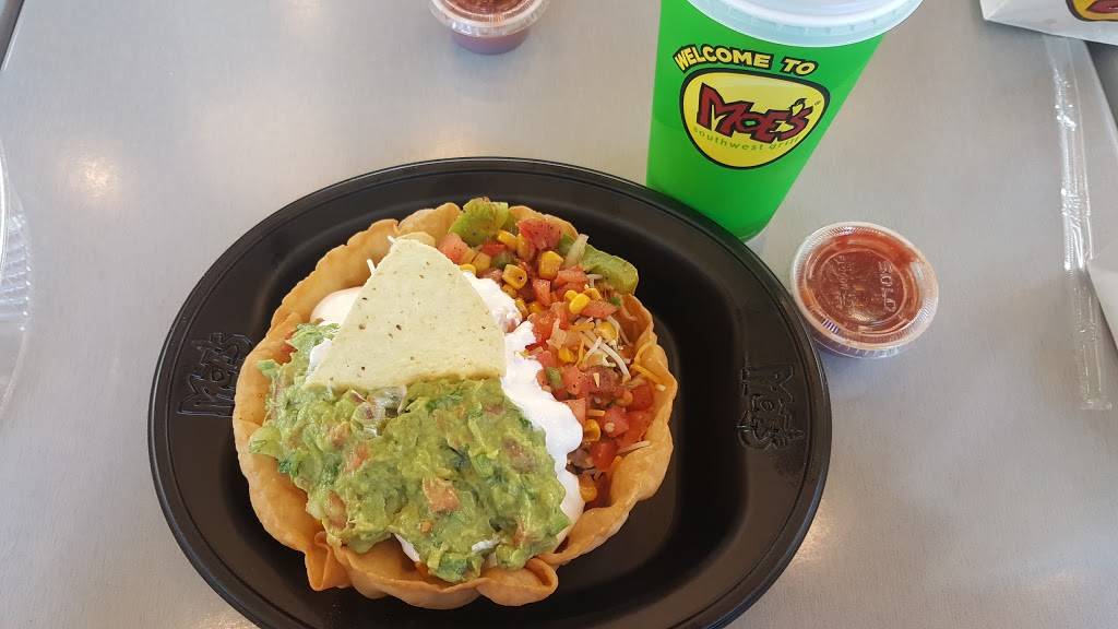 Moes Southwest Grill | restaurant | 200 Baychester Ave, Bronx, NY 10475, USA | 7183796637 OR +1 718-379-6637