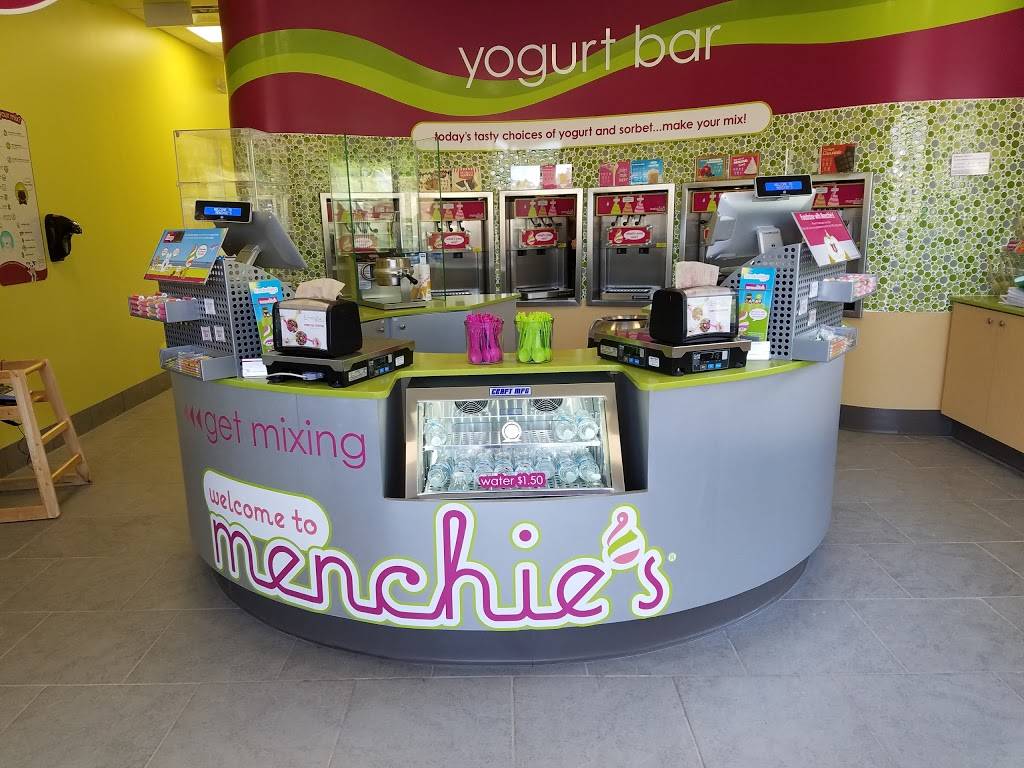 Menchies Lake Orion | bakery | 4713 S Baldwin Rd, Orion Charter Township, MI 48359, USA | 2484813890 OR +1 248-481-3890