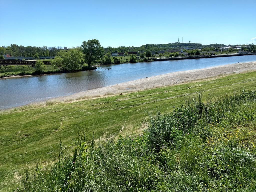 Bladensburg Waterfront Park | restaurant | 4601 Annapolis Rd, Bladensburg, MD 20710, USA | 3017790371 OR +1 301-779-0371