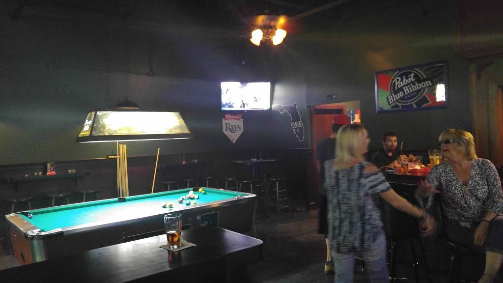 Slizzy McGees | restaurant | 6201 12th St N, St. Petersburg, FL 33702, USA | 7272893118 OR +1 727-289-3118