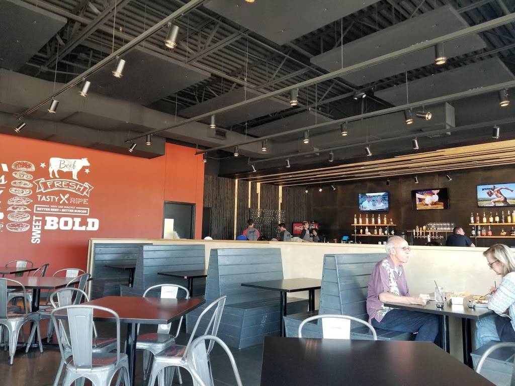 Charred Burger + Bar | restaurant | 1150 Sterling Ridge Dr #107, Omaha, NE 68144, USA | 4027798430 OR +1 402-779-8430