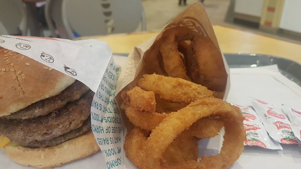 A&W Canada | restaurant | 9350 Yonge St, Richmond Hill, ON L4C 5G2, Canada | 9055081032 OR +1 905-508-1032