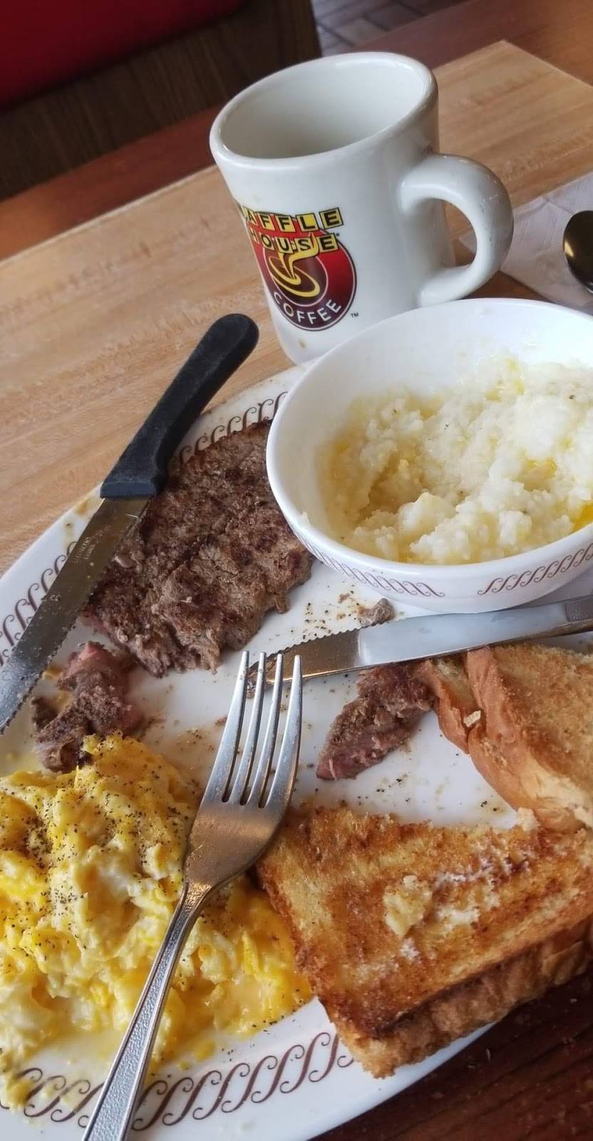 Waffle House | meal takeaway | 2107 N Post Rd, Indianapolis, IN 46219, USA | 3178970781 OR +1 317-897-0781