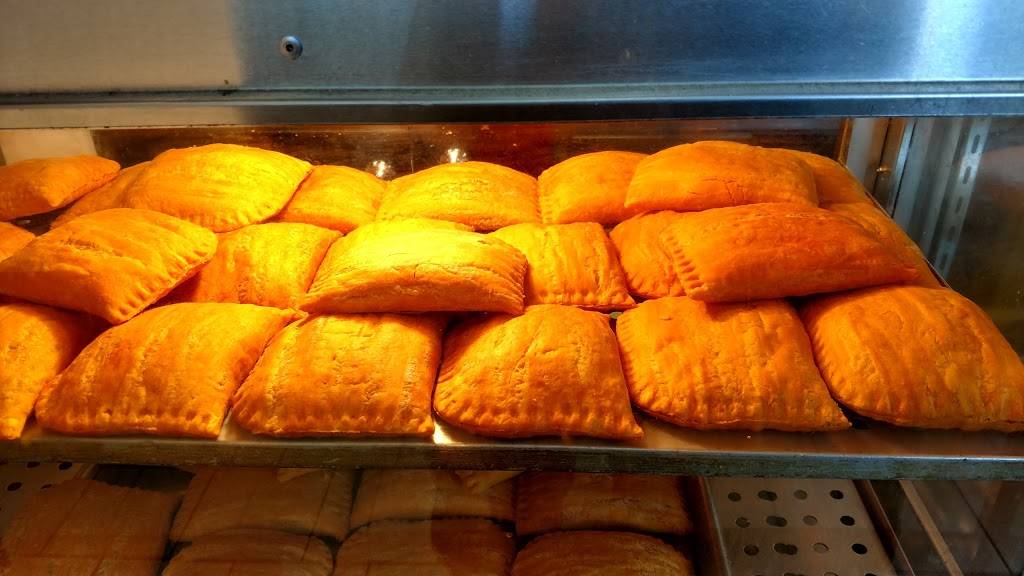 The Jamaican Pot | meal takeaway | 14615 Eight Mile Rd, Detroit, MI 48235, USA | 3136596033 OR +1 313-659-6033