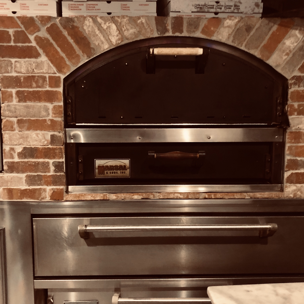 Alphonso’s Pizzeria Trattoria | restaurant | 525 Grand St, New York, NY 10002, USA | 2124773367 OR +1 212-477-3367