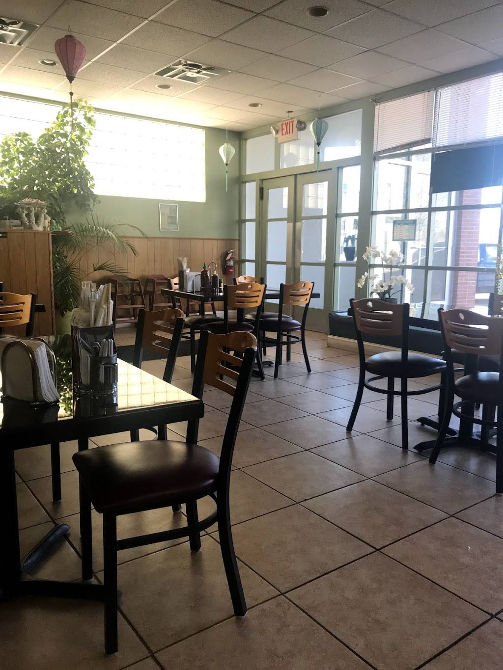 Saigon Flavor | restaurant | 980 Main St, East Hartford, CT 06108, USA | 8605284100 OR +1 860-528-4100