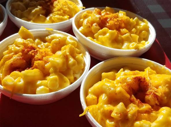 Jays White Diamond Chicken & Walffles LLC | restaurant | 2548 Prospect Ave, Kansas City, MO 64127, USA | 8163770735 OR +1 816-377-0735