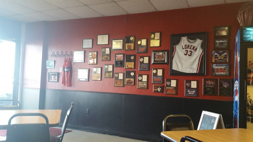 Pizza House | restaurant | 206 N Interstate 35 Frontage Rd, Lorena, TX 76655, USA | 2548579251 OR +1 254-857-9251