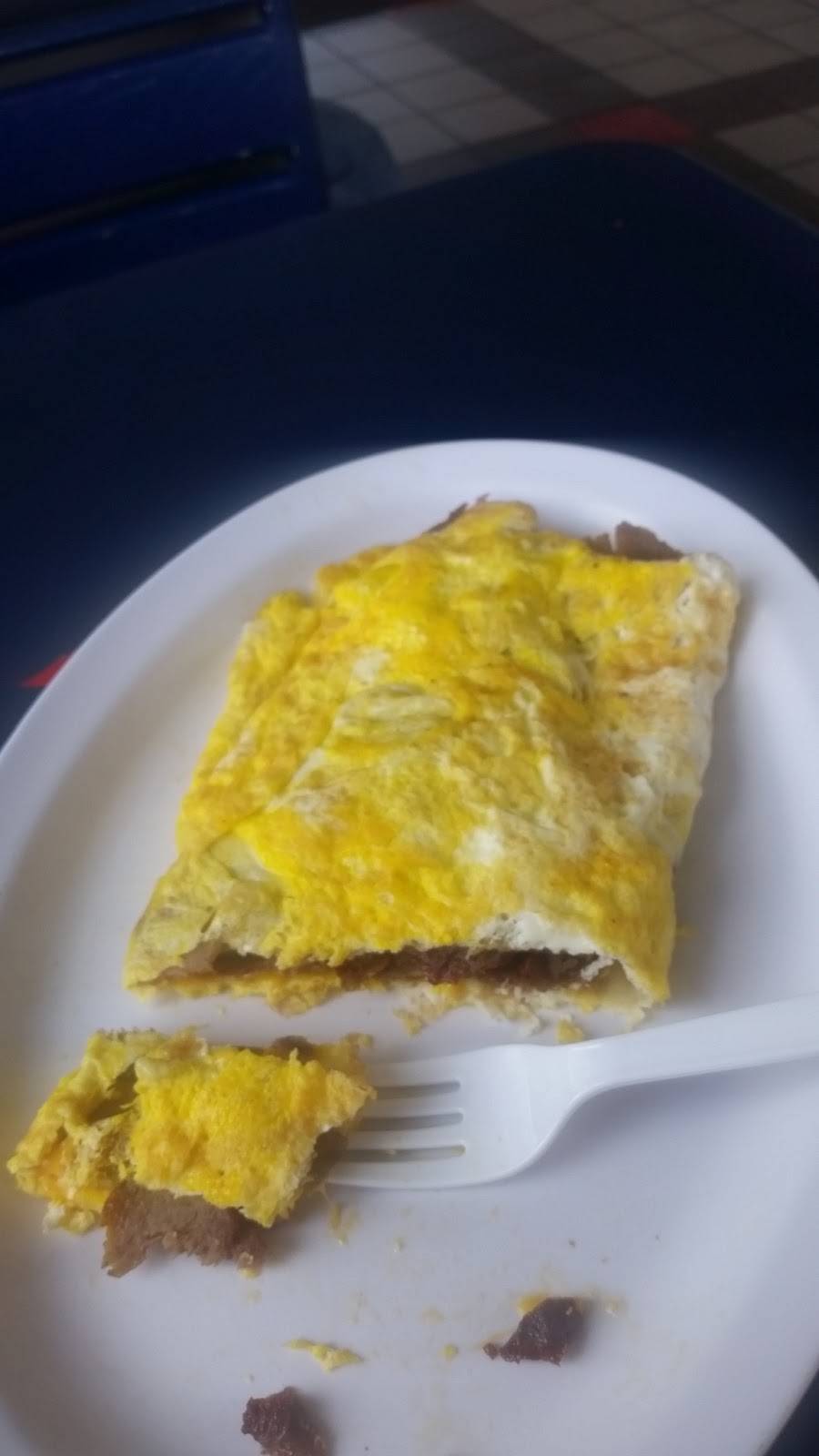 Mr Js Hot Dogs & Gyros | restaurant | 111 E Bridge St, Streator, IL 61364, USA | 8156721020 OR +1 815-672-1020