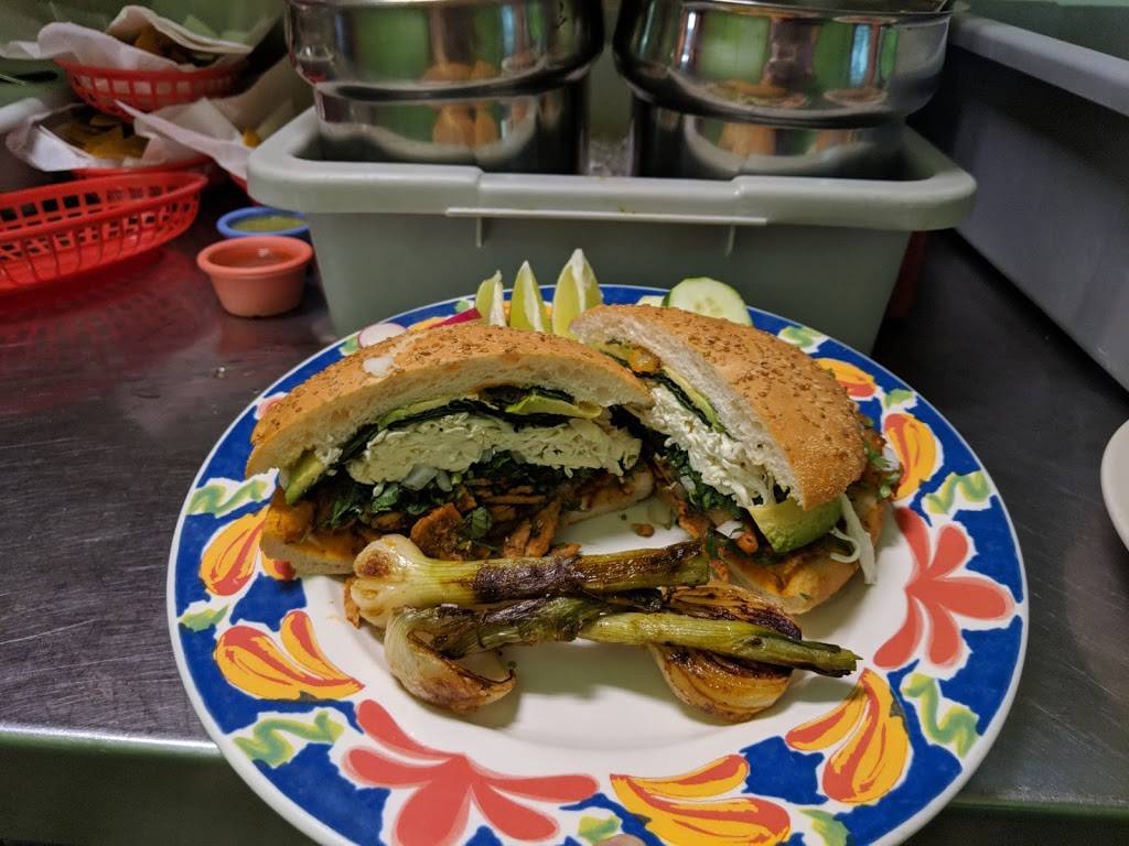 San Cristobal | restaurant | 52 Cottage St, Middletown, NY 10940, USA | 8457754373 OR +1 845-775-4373