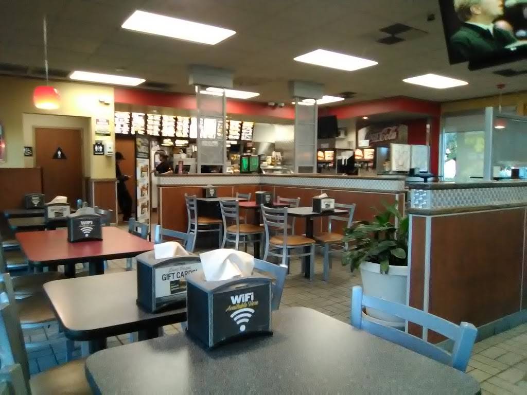 Carls Jr. | restaurant | 373 Aviation Blvd, Santa Rosa, CA 95403, USA | 7075755945 OR +1 707-575-5945