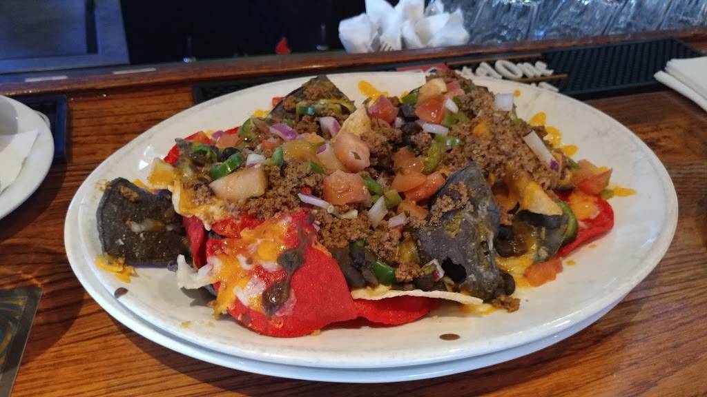 The Gym Grill and Bar | night club | #1, 2510 E Hunt Hwy, San Tan Valley, AZ 85143, USA | 4806772146 OR +1 480-677-2146