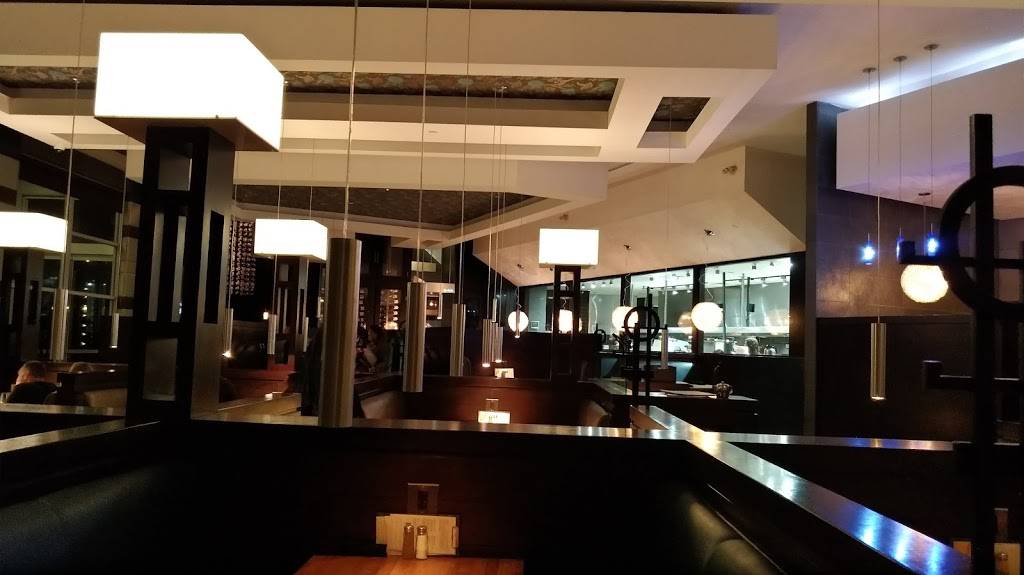 Moxies Grill & Bar | night club | 55 Reading Ct, Etobicoke, ON M9W 7K7, Canada | 4167986788 OR +1 416-798-6788