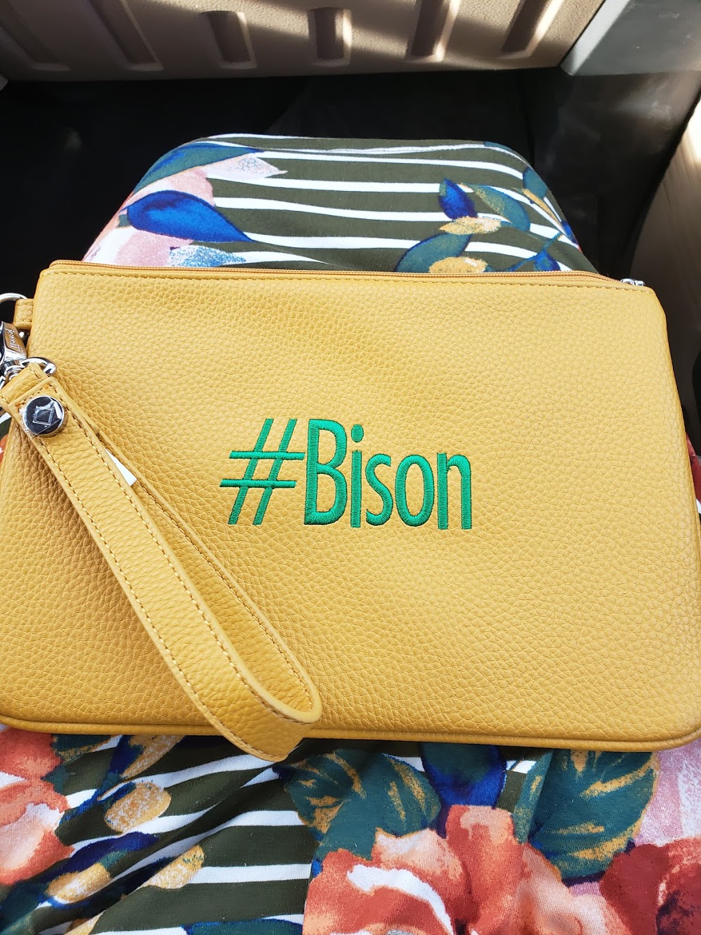 The Chislic House | restaurant | 1121 South, US-81, Freeman, SD 57029, USA | 6059254496 OR +1 605-925-4496