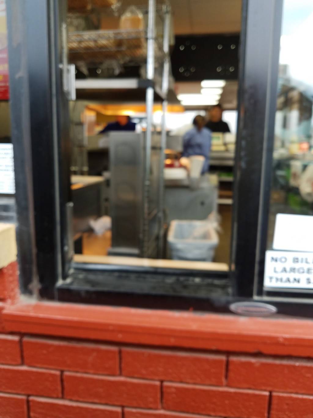 Churchs Chicken | restaurant | 12512 US-90, Houston, TX 77049, USA | 2814585341 OR +1 281-458-5341