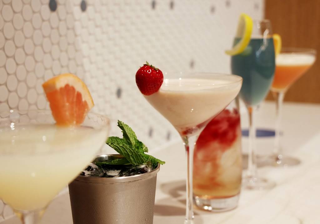 The Commentary | restaurant | 801 N Glebe Rd, Arlington, VA 22203, USA | 7035374204 OR +1 703-537-4204