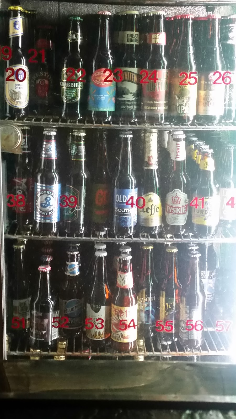 Alexs College Spot | restaurant | 23 N Main St, Alfred, NY 14802, USA | 6075878895 OR +1 607-587-8895