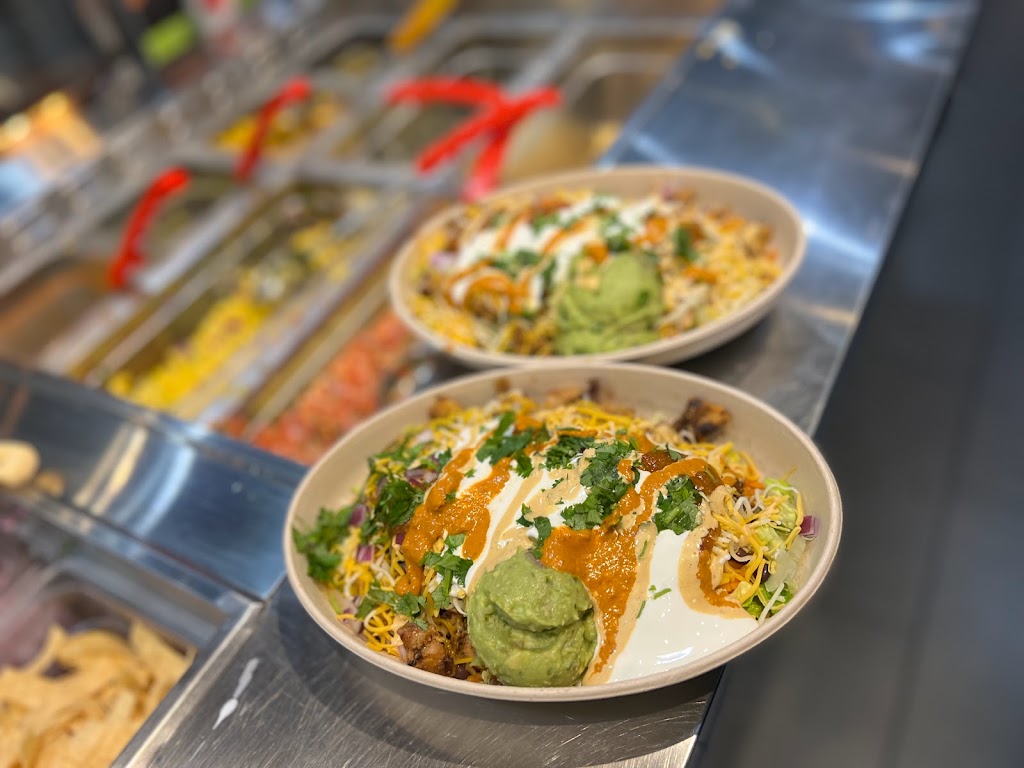 Guac Time | restaurant | 412 S Broadway, Hicksville, NY 11801, USA | 5164652042 OR +1 516-465-2042