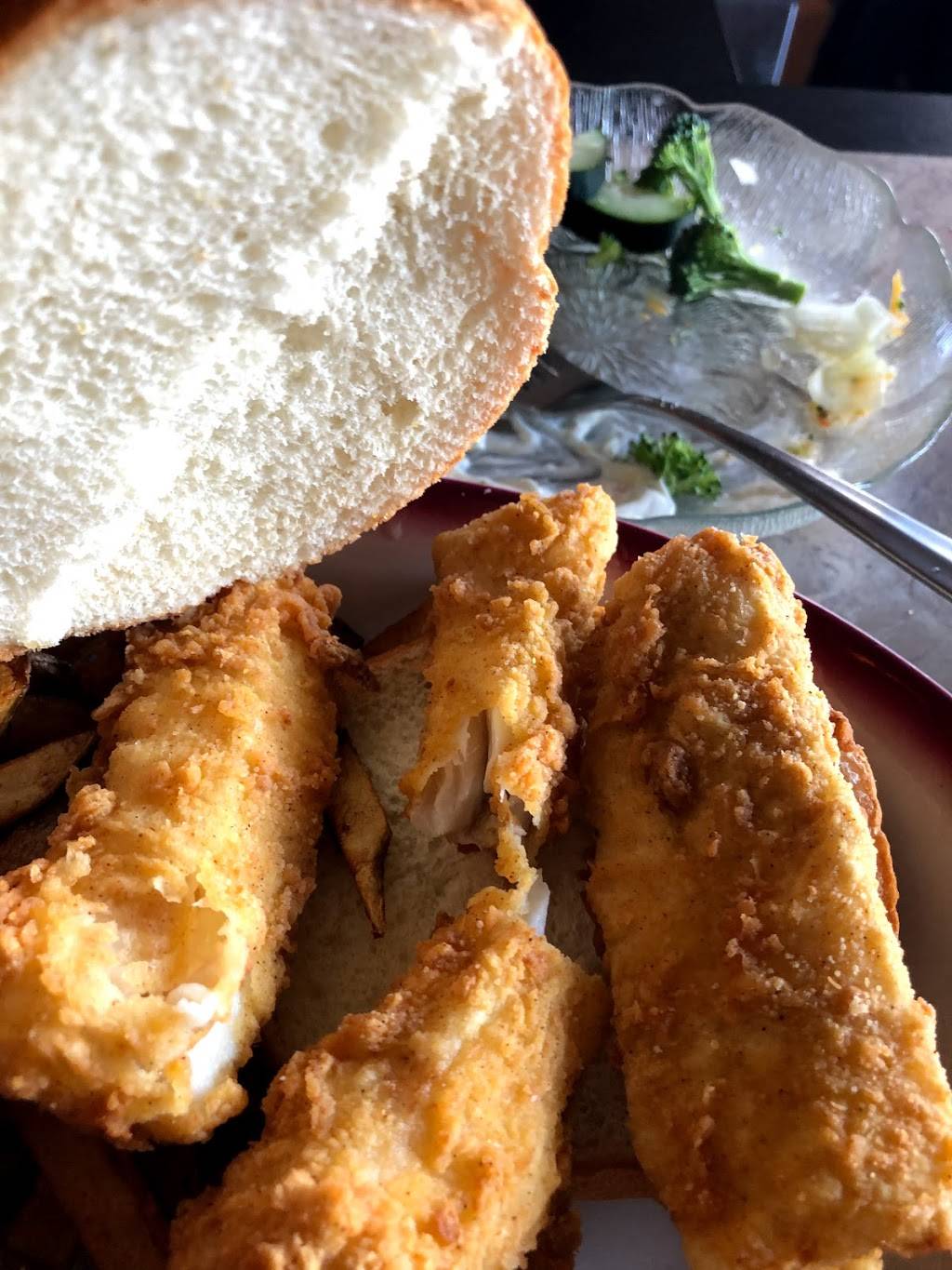 Waters Edge Lodge | restaurant | Crandon, WI 54520, USA | 7154781224 OR +1 715-478-1224