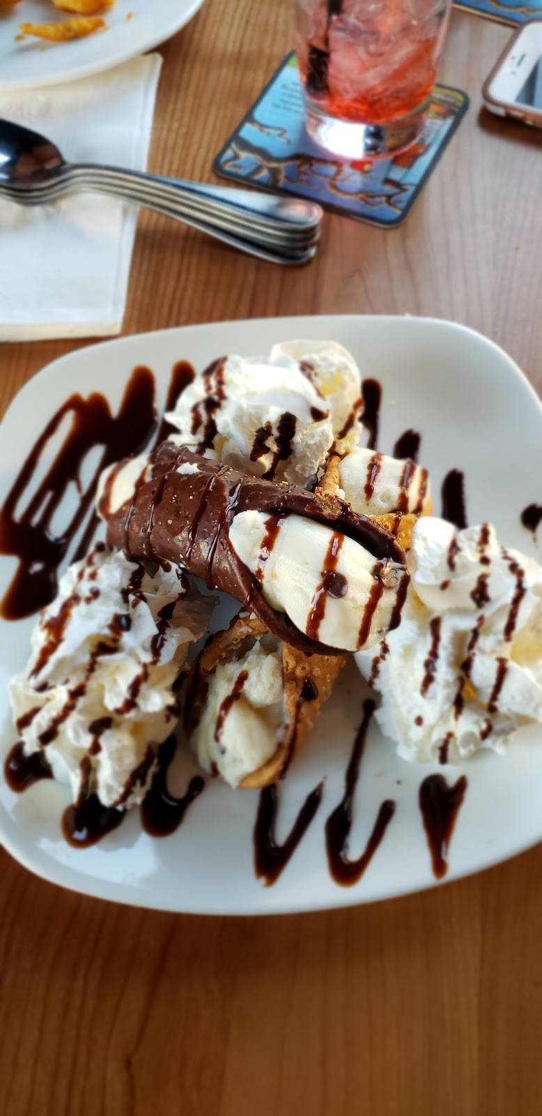 Tommys Tavern + Tap | restaurant | 2655 Richmond Ave, Staten Island, NY 10314, USA | 7184892201 OR +1 718-489-2201