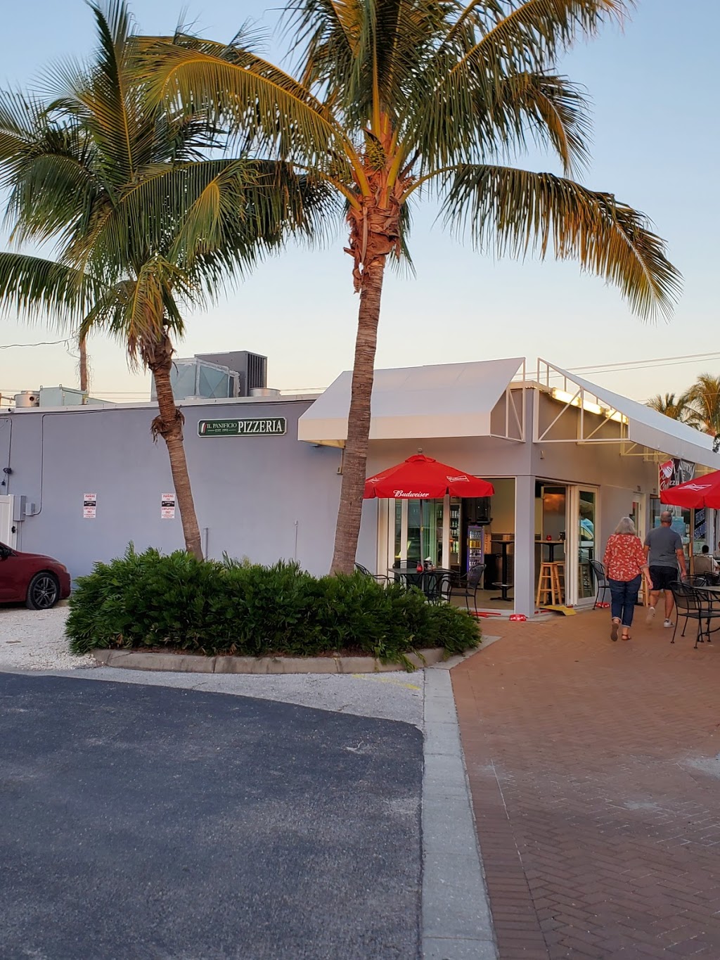 IL Panificio | restaurant | 215 Avenida Madera, Siesta Key, FL 34242, USA | 9418005570 OR +1 941-800-5570