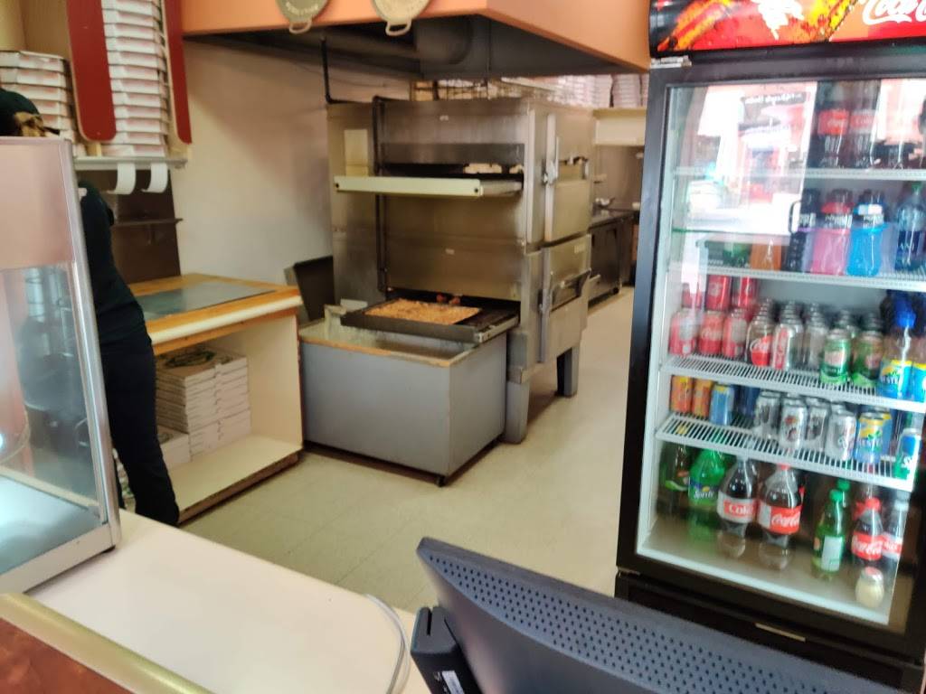 Pizza Delight | restaurant | 181 St Andrew St E, Fergus, ON N1M 1P9, Canada | 5198433333 OR +1 519-843-3333