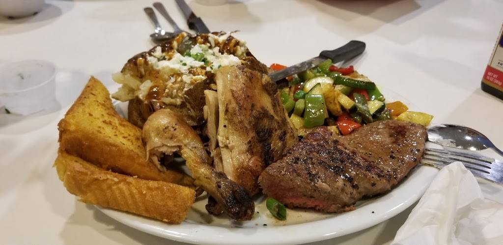 Richies Real American Diner | restaurant | 14236 Valley Center Dr # A, Victorville, CA 92395, USA | 7609551113 OR +1 760-955-1113