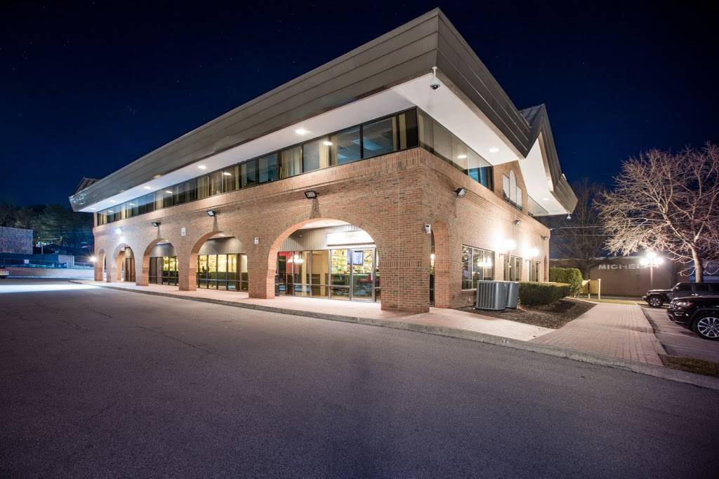 The Gramercy | restaurant | 345 Kear St, Yorktown Heights, NY 10598, USA | 9143027189 OR +1 914-302-7189