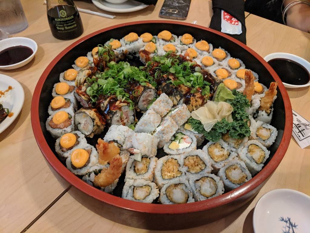 Asaka Japanese Restaurant | restaurant | 6414 E 82nd St, Indianapolis, IN 46250, USA | 3175760556 OR +1 317-576-0556