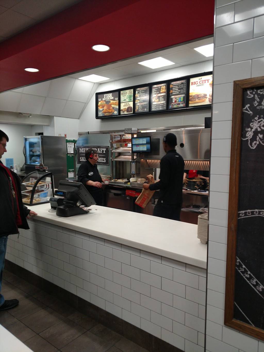 Arbys | restaurant | 1150 Livernois Rd, Troy, MI 48084, USA | 2485851080 OR +1 248-585-1080