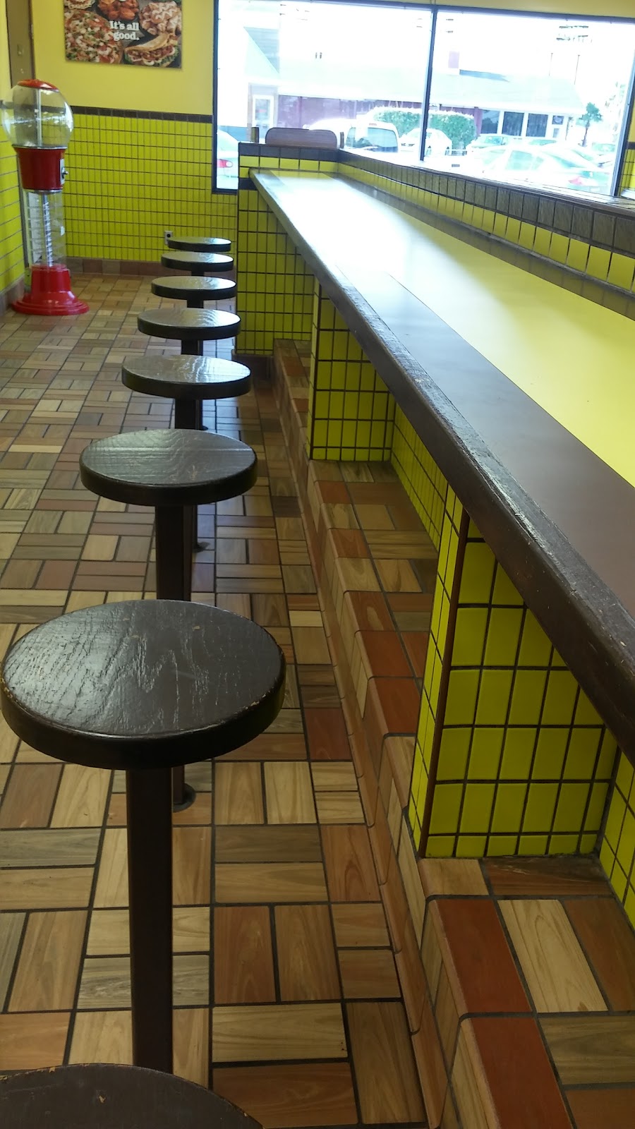 Hungry Howies Pizza | meal delivery | 306 S Tyndall Pkwy, Panama City, FL 32404, USA | 8507470447 OR +1 850-747-0447