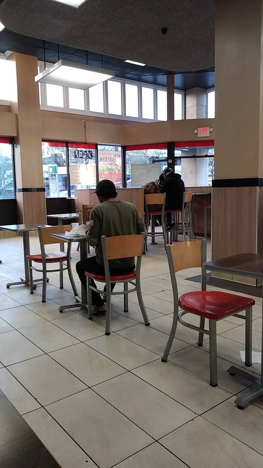 Burger King | restaurant | 1240 Broadway, Oakland, CA 94612, USA | 5108397494 OR +1 510-839-7494