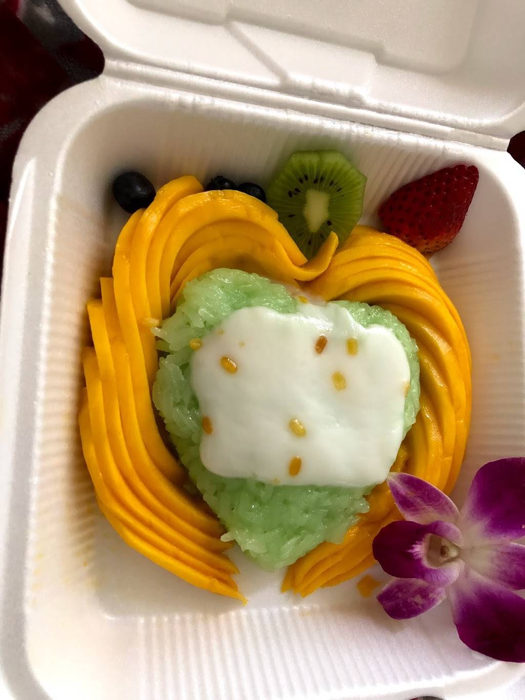 Lone Tree Thai Cuisine | restaurant | 5401 Lone Tree Way # 150, Brentwood, CA 94513, USA | 9255163343 OR +1 925-516-3343